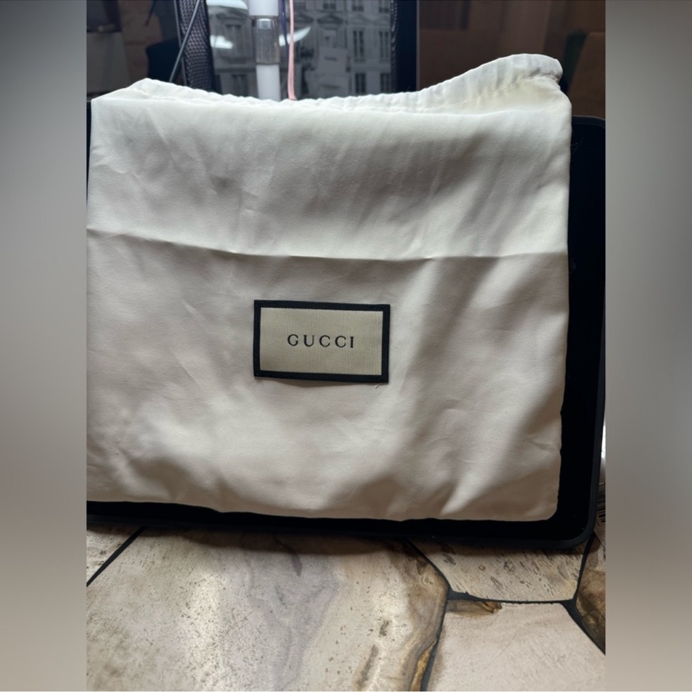 Gucci Black and White Men's Messenger Bag